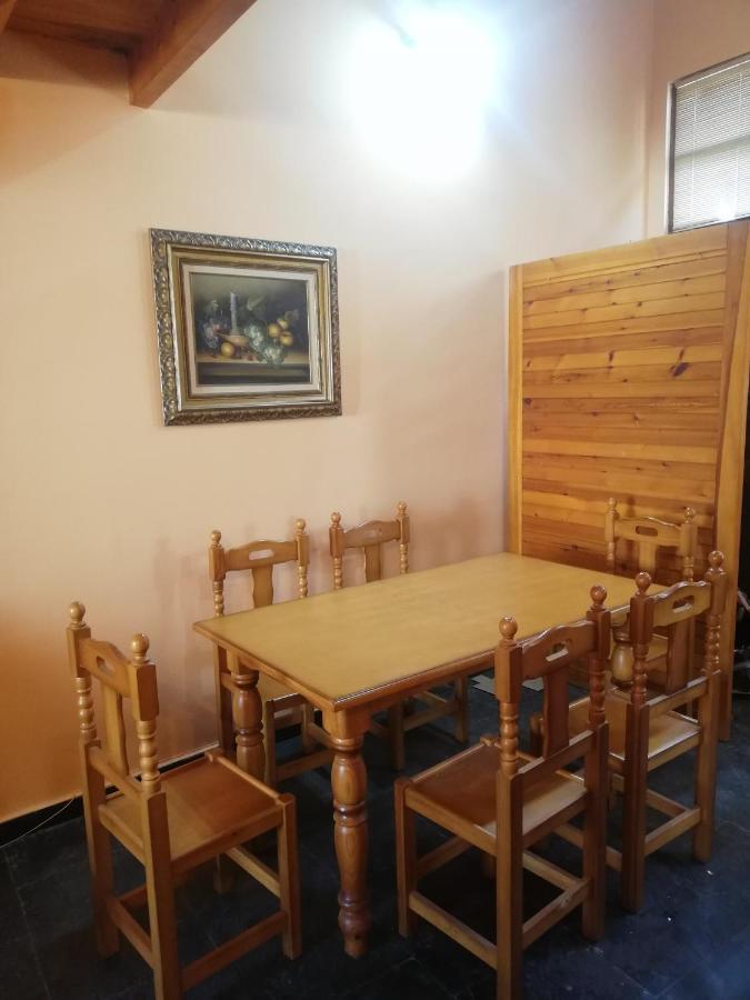 Duplex Vallespin Ávila Exteriör bild