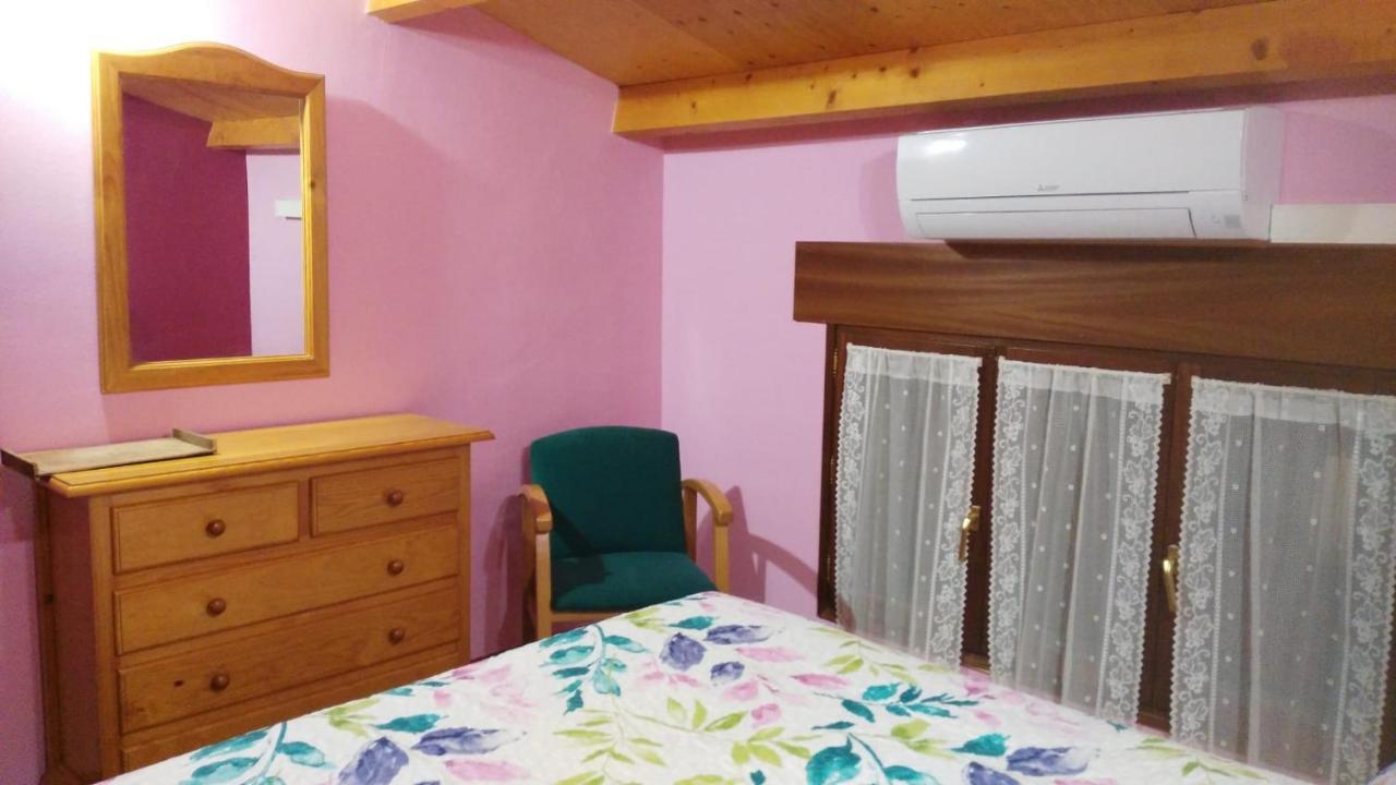 Duplex Vallespin Ávila Exteriör bild