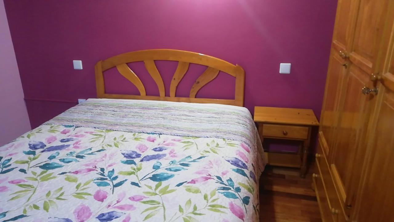 Duplex Vallespin Ávila Exteriör bild